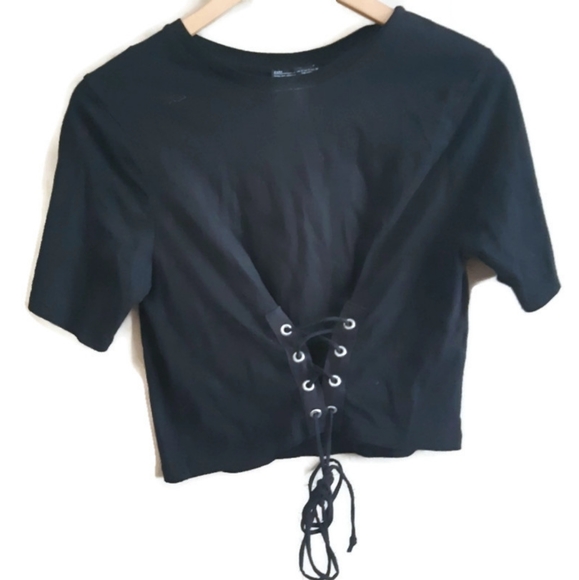 ZARA | black laced up crop top